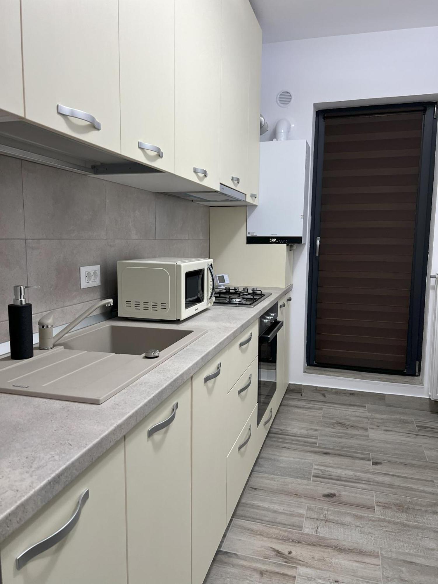 בוקרשט Refined Studio Haven At Exigent Plaza - 08 מראה חיצוני תמונה